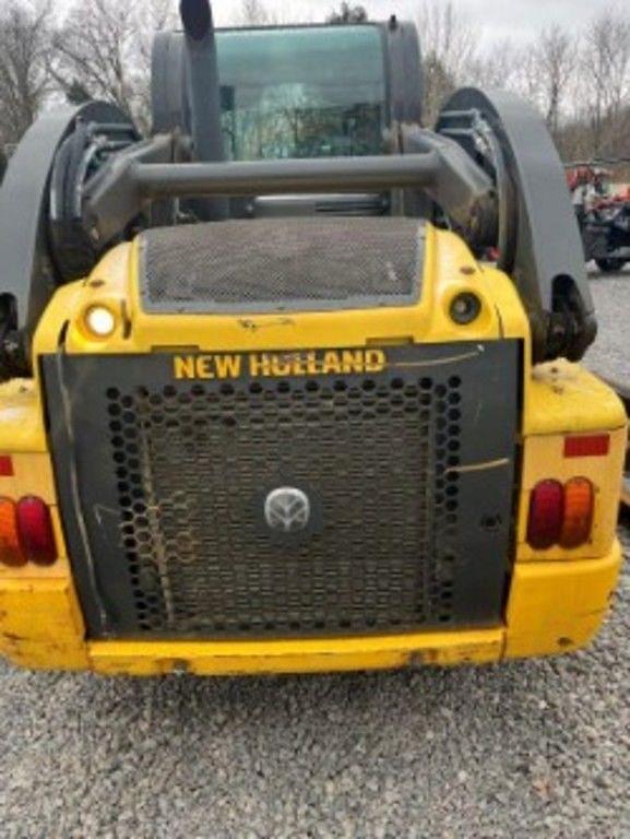 Image of New Holland C232 equipment image 3