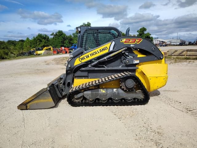 Image of New Holland C237 equipment image 2