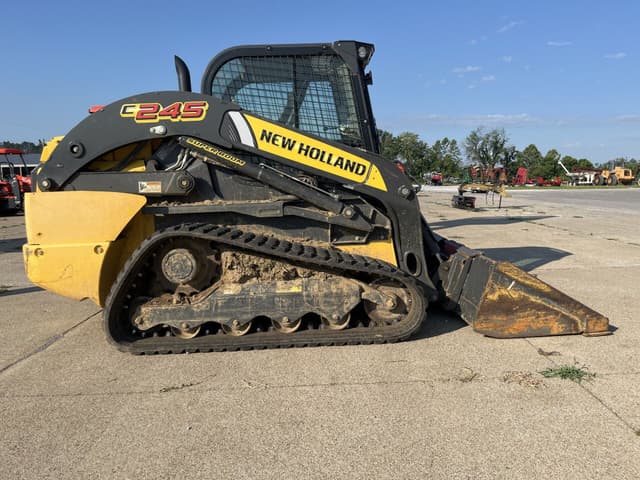 Image of New Holland C245 equipment image 1
