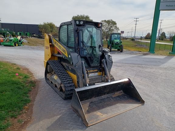 Main image New Holland C327