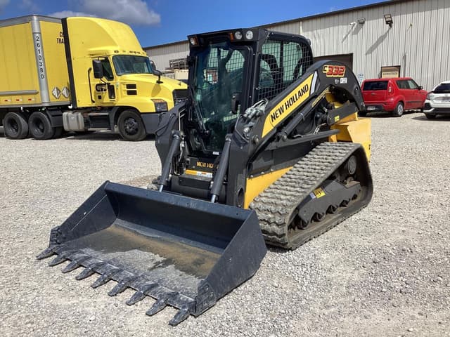Image of New Holland C332 equipment image 1