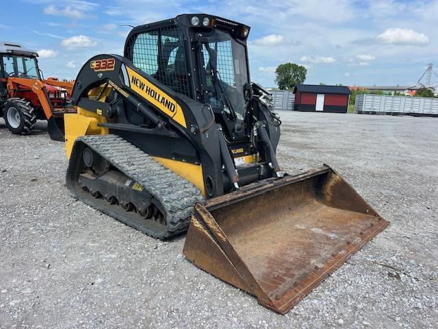 Image of New Holland C332 equipment image 1