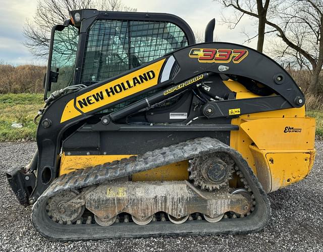 Image of New Holland C337 equipment image 2