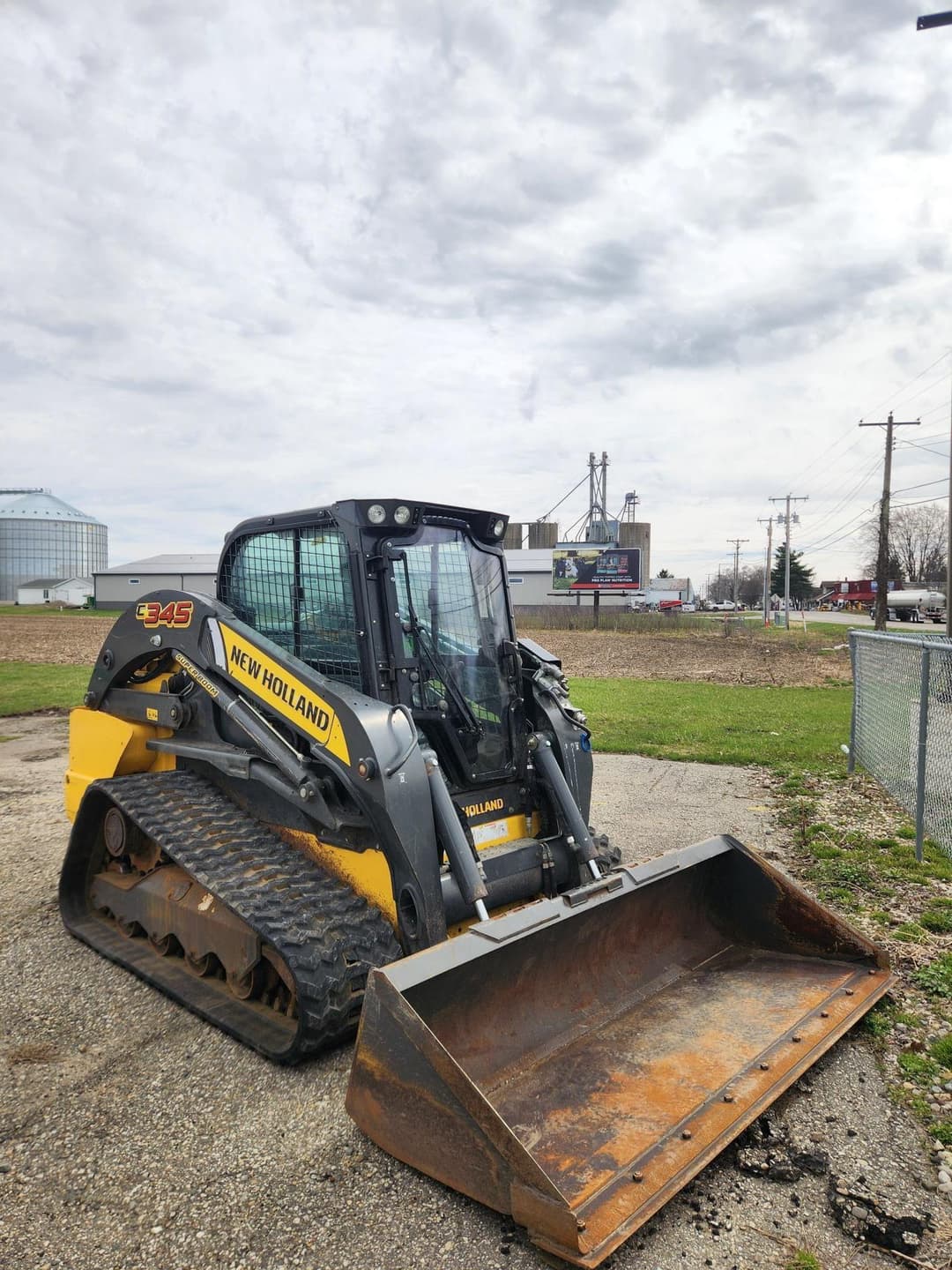 Image of New Holland C345 Primary image