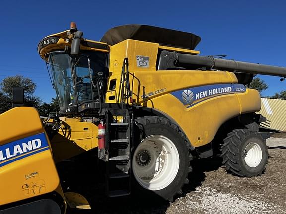 Image of New Holland CR7.90 Primary image