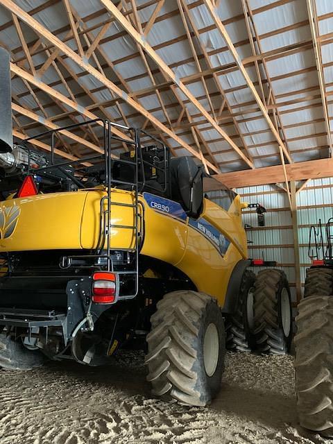 Image of New Holland CR8.90 equipment image 2