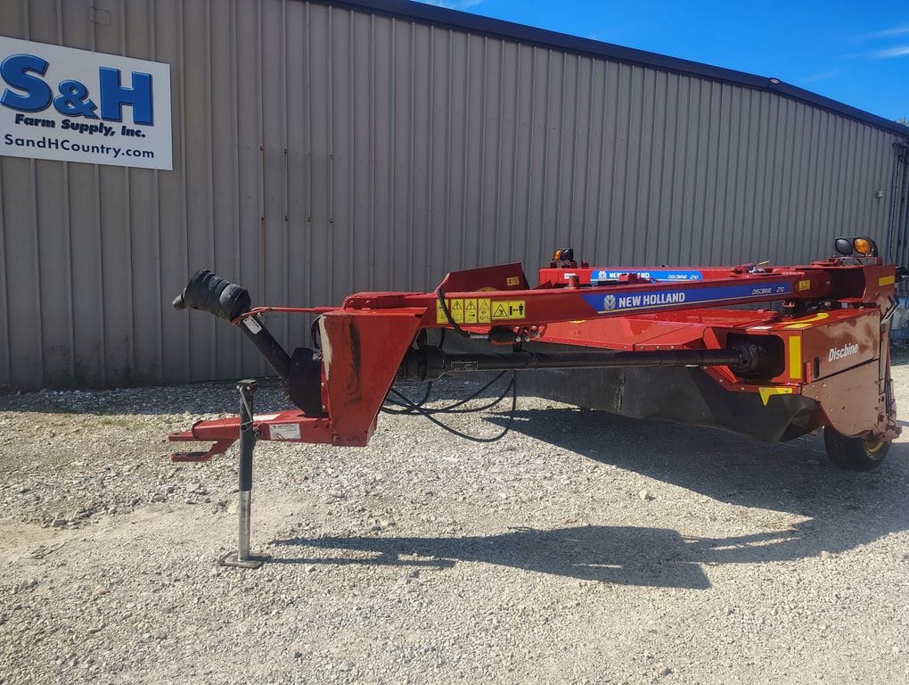 2020 New Holland 210 Equipment Image0