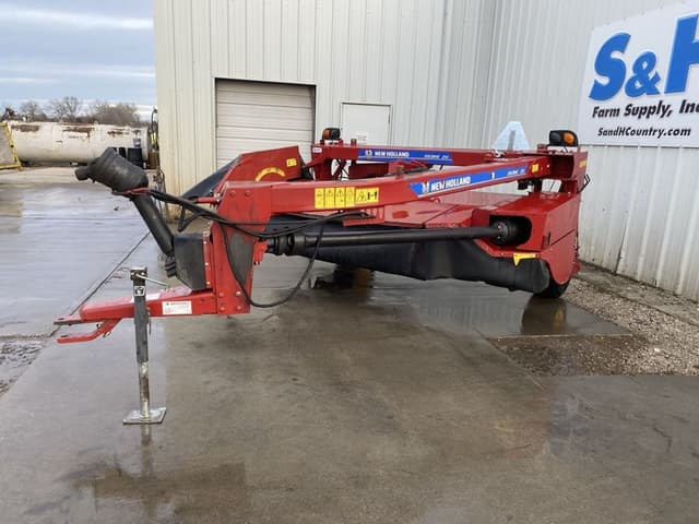 Image of New Holland 210 equipment image 1