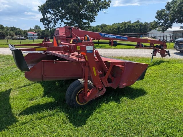 Image of New Holland 313 Plus equipment image 3