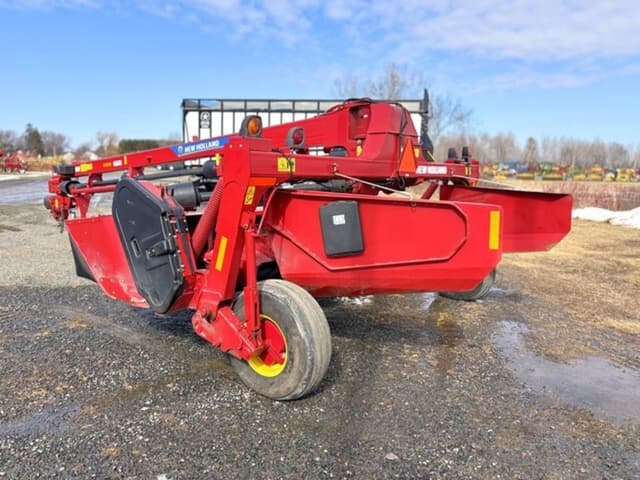 Image of New Holland 313 equipment image 2