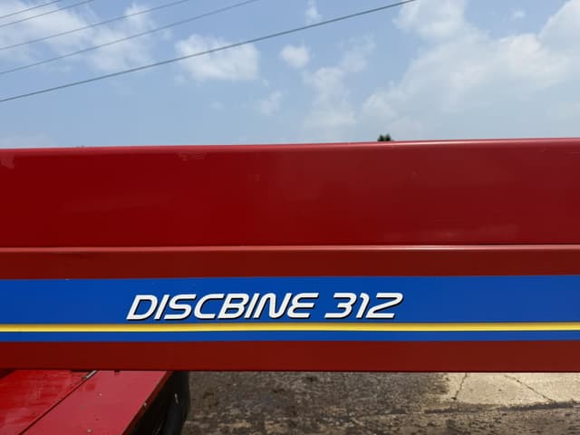 Image of New Holland 312 equipment image 1