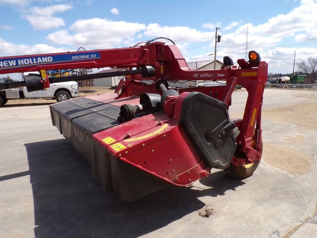 Image of New Holland 313 equipment image 3