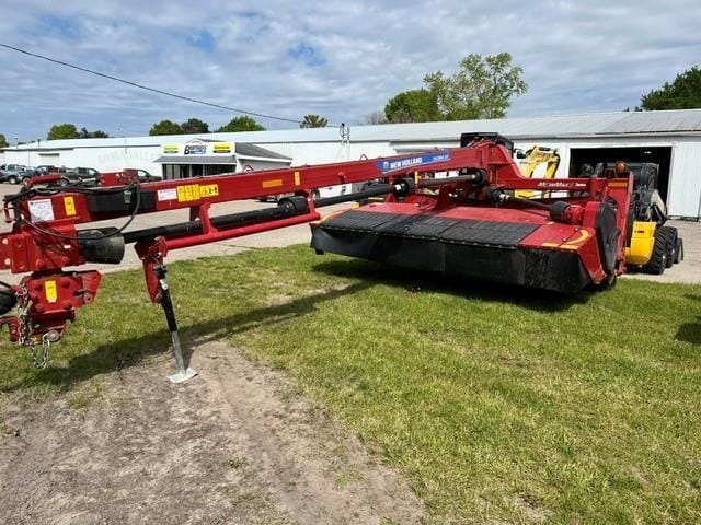 2020 New Holland 313 Equipment Image0