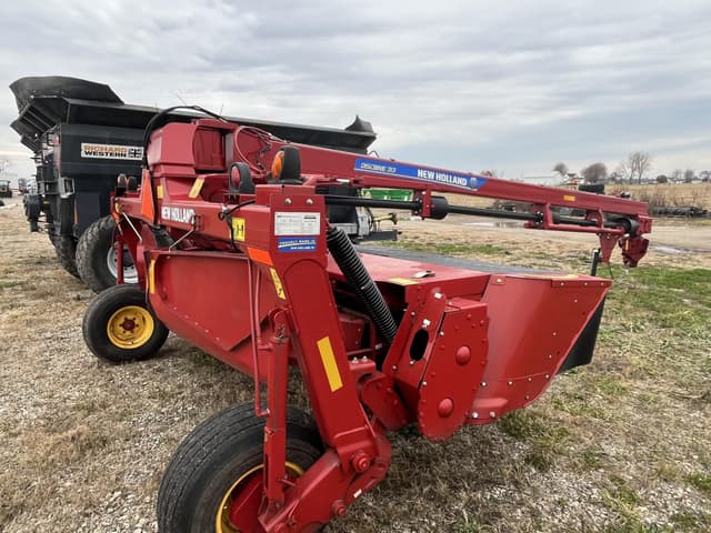 Image of New Holland 313 equipment image 1