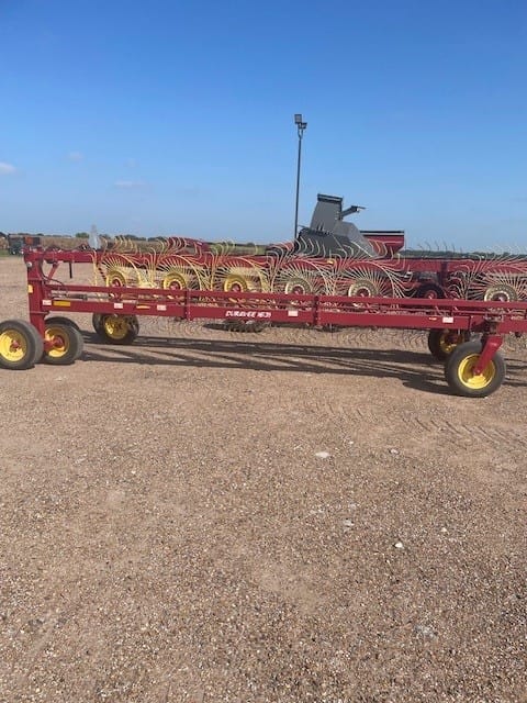 2020 New Holland DURAVEE 1631 Equipment Image0