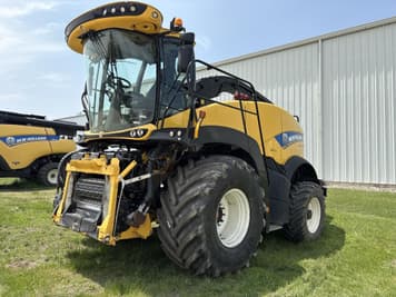 Main image New Holland FR650