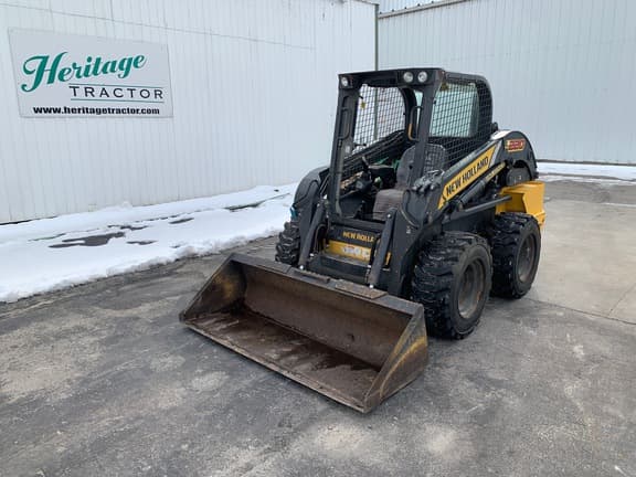 Image of New Holland L220 Primary image