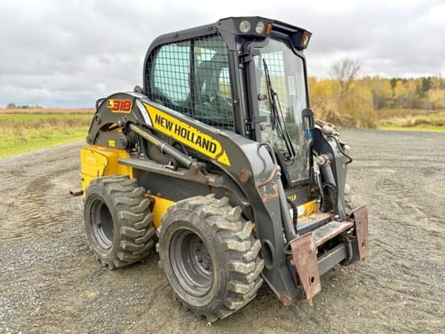 Image of New Holland L318 equipment image 1
