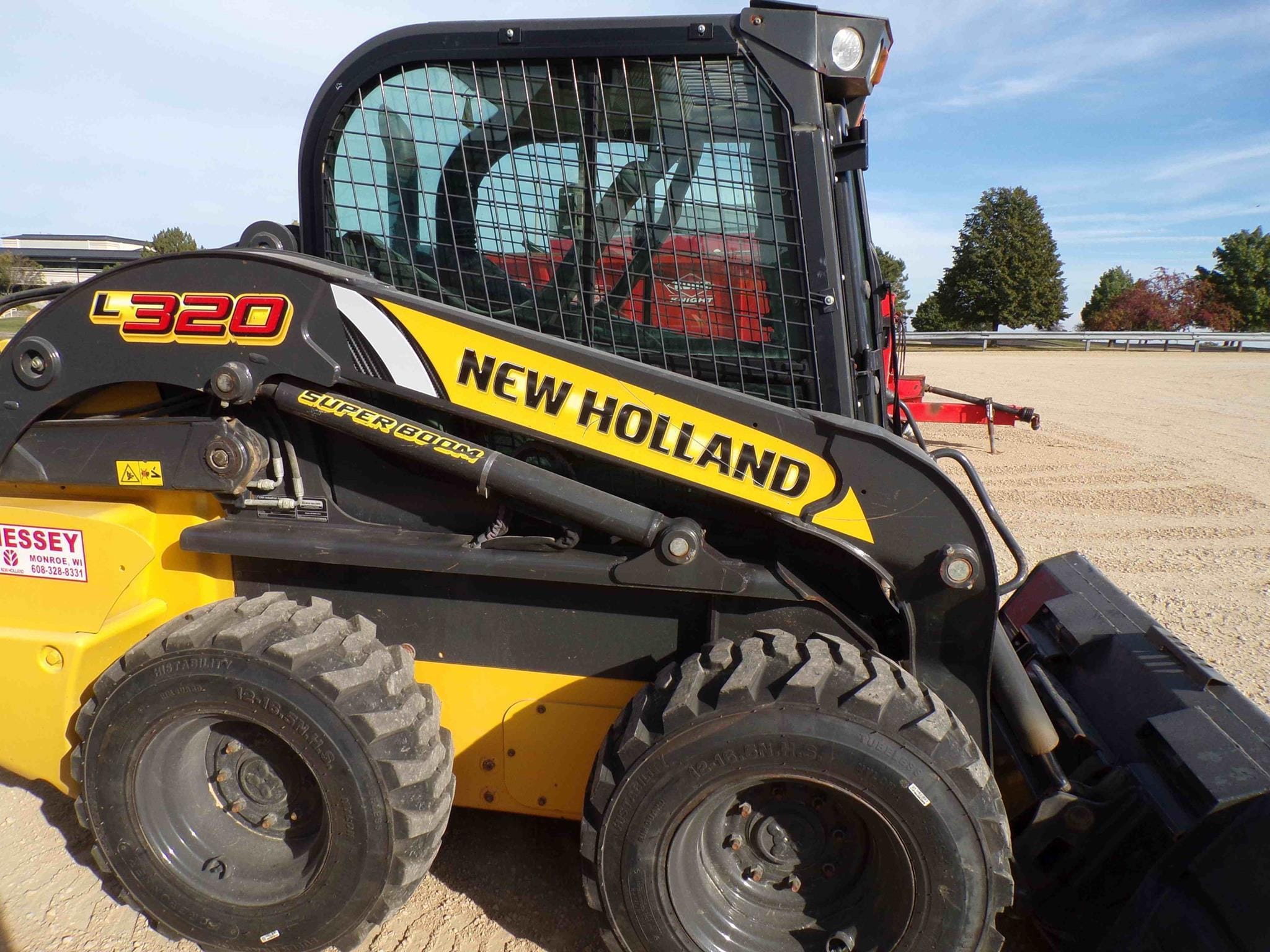 2020 New Holland L320 Equipment Image0