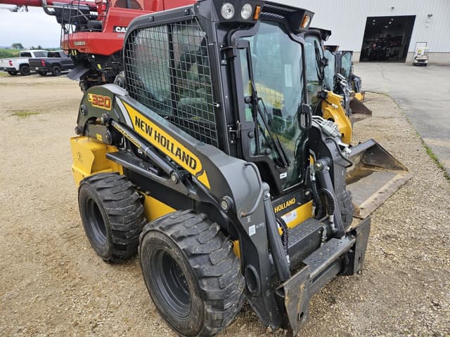 Image of New Holland L320 equipment image 1