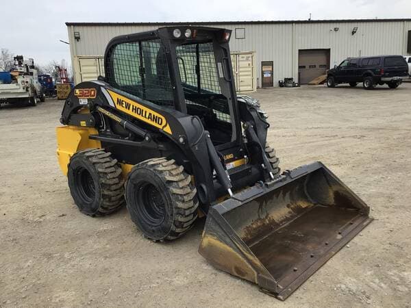 Image of New Holland L320 Image 1