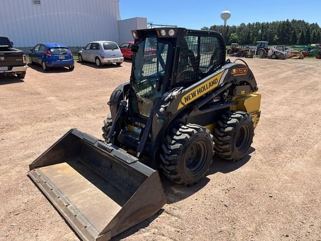 Image of New Holland L320 equipment image 1