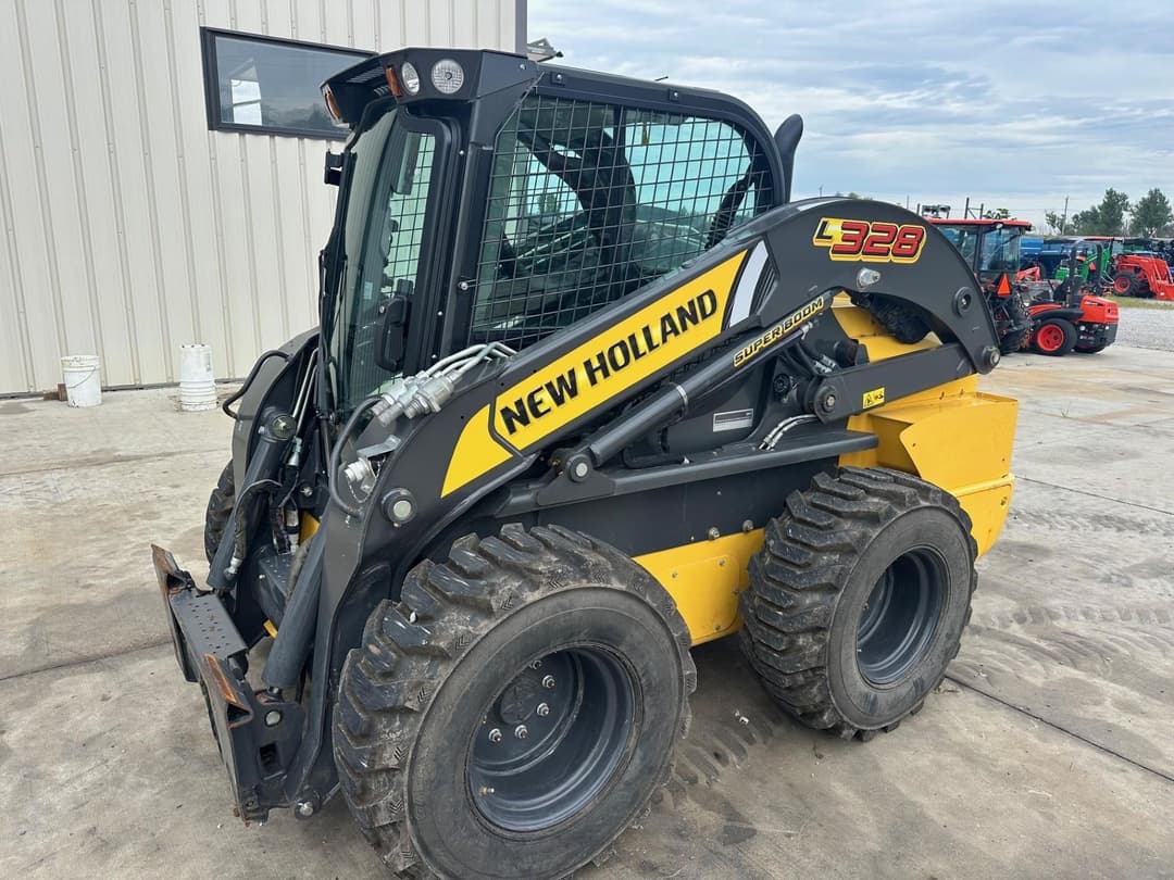 Image of New Holland L328 Primary image