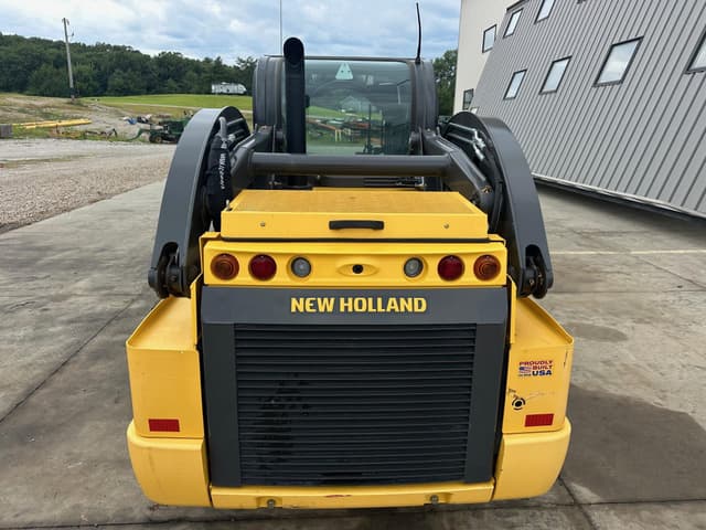 Image of New Holland L328 equipment image 3