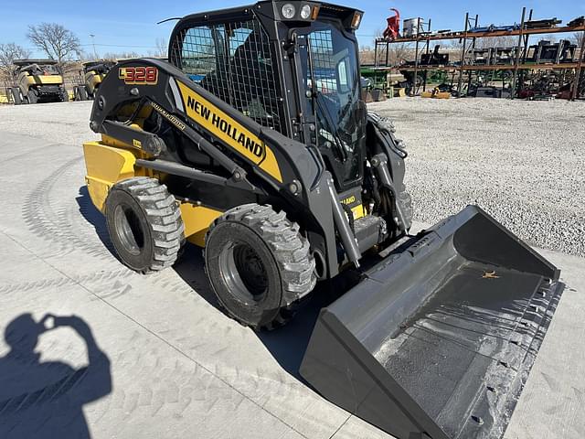 Image of New Holland L328 equipment image 4