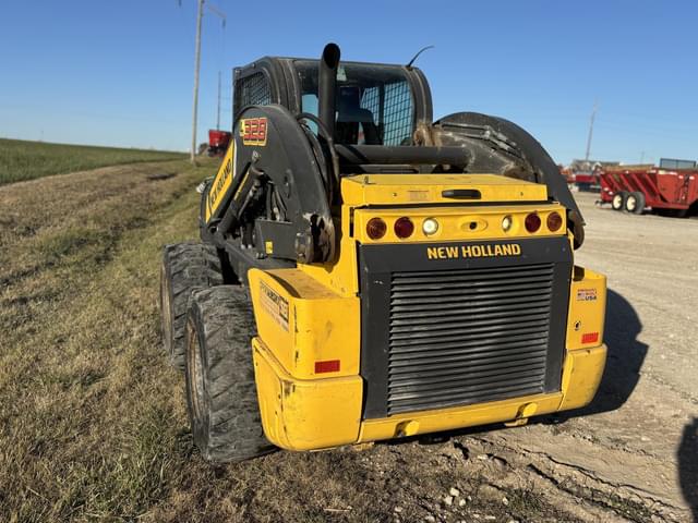 Image of New Holland L328 equipment image 3