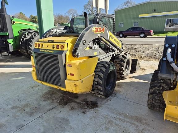 Image of New Holland L334 equipment image 1