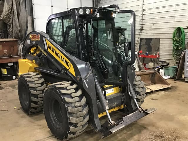 Image of New Holland L334 equipment image 1