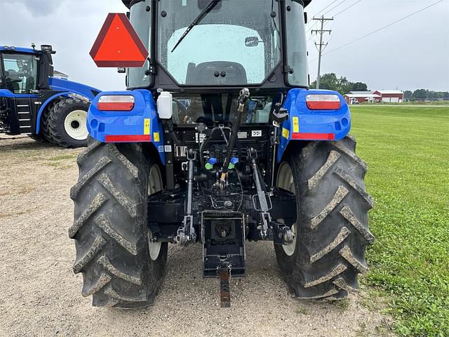 Image of New Holland PowerStar 120 equipment image 4