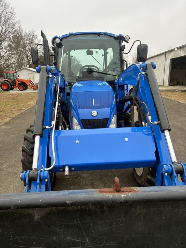 Image of New Holland PowerStar 75 equipment image 2