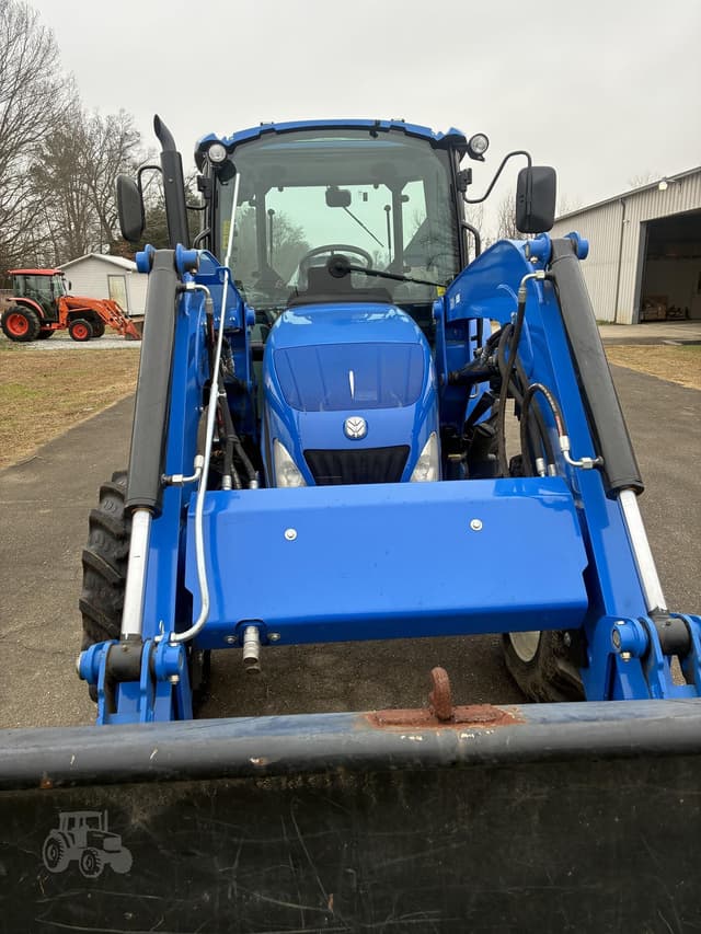 Image of New Holland PowerStar 75 equipment image 2