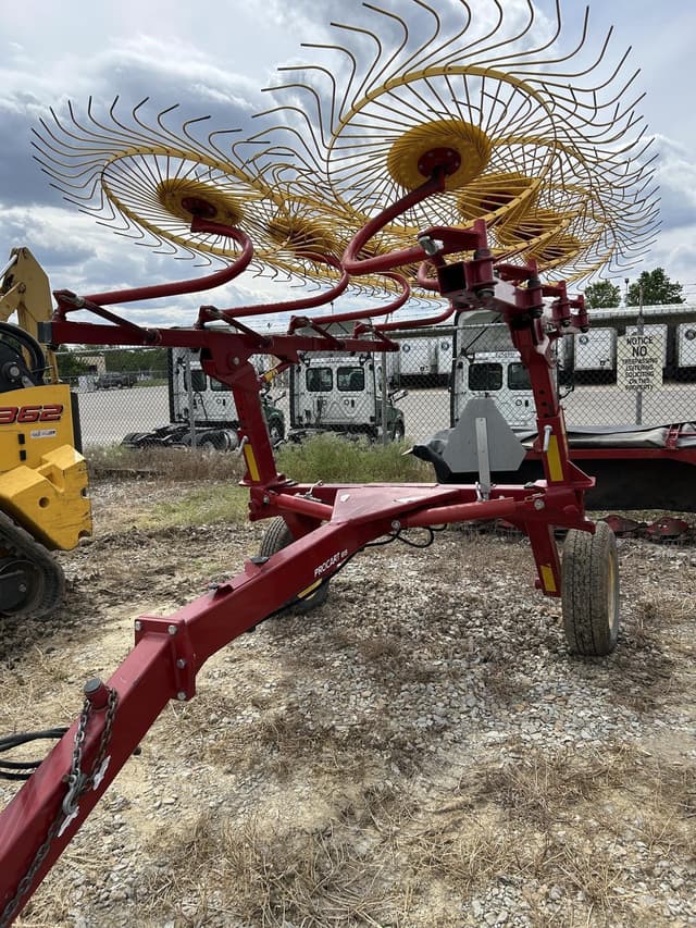 Image of New Holland ProCart 819 equipment image 2