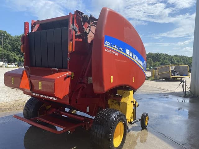 Image of New Holland RB450 Silage Special equipment image 4
