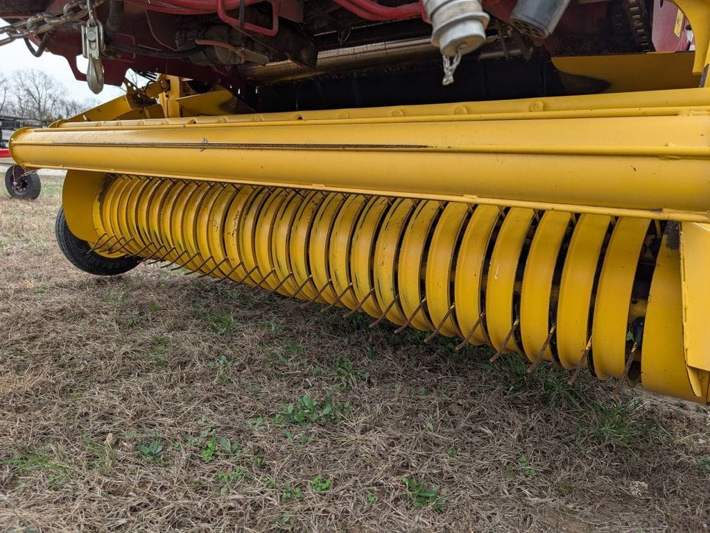 2020 New Holland RB460 Equipment Image0