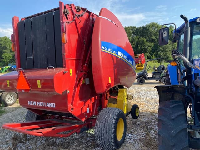 Image of New Holland RB460 equipment image 4