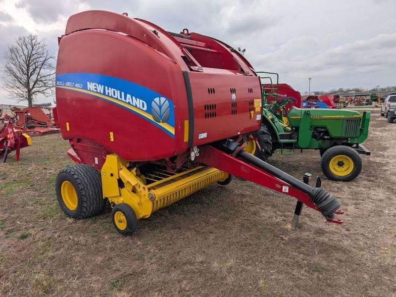 2020 New Holland RB460 Equipment Image0