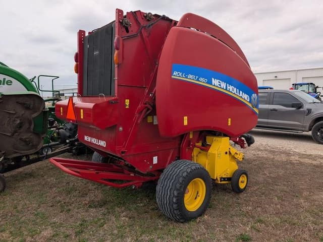 Image of New Holland RB460 equipment image 2