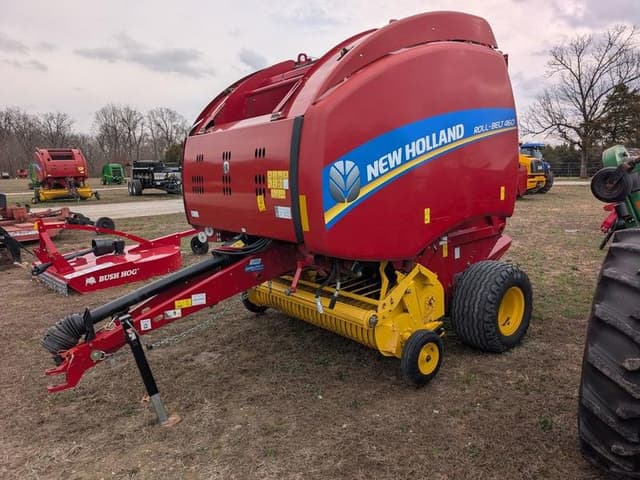 Image of New Holland RB460 equipment image 1