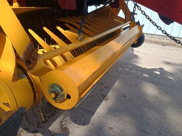 Image of New Holland RB460 equipment image 3