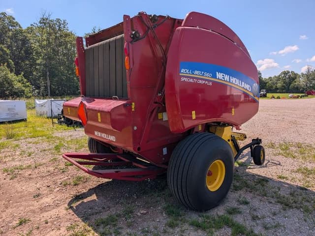 Image of New Holland RB560 Specialty Crop Plus equipment image 3