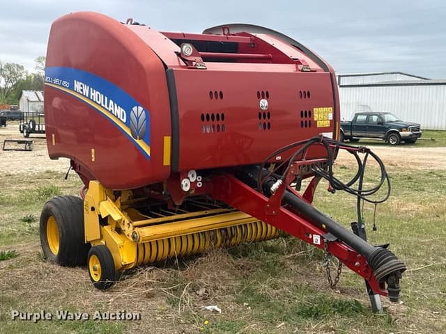 Image of New Holland RB450 equipment image 2
