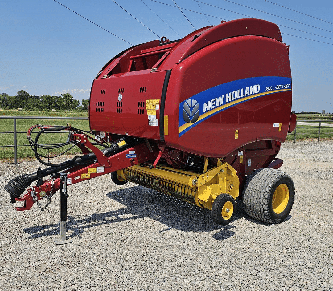 Image of New Holland 460 Primary image