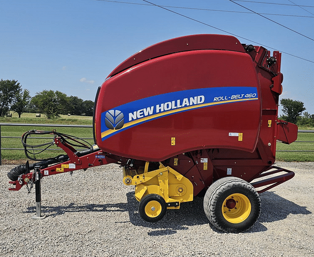 Image of New Holland 460 equipment image 1