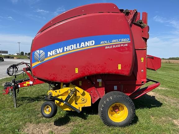 Image of New Holland RB560 equipment image 2