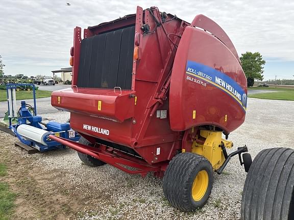 Image of New Holland RB560 equipment image 4