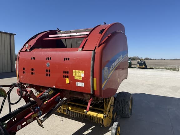 Image of New Holland RB560 equipment image 1